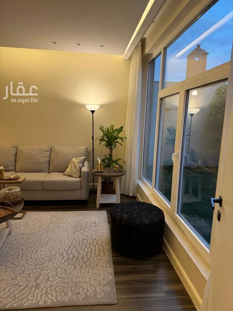فيلا للبيع في شارع الخنساء, حي اليرموك, مدينة الرياض, منطقة الرياض صورة 2