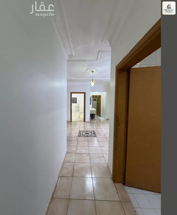 فيلا للبيع في شارع المنقلة, حي اليرموك, مدينة الرياض, منطقة الرياض 15