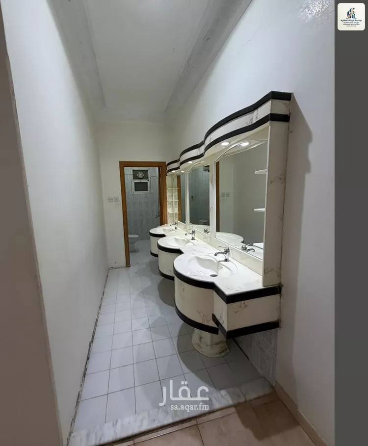 فيلا للبيع في شارع المنقلة, حي اليرموك, مدينة الرياض, منطقة الرياض 11