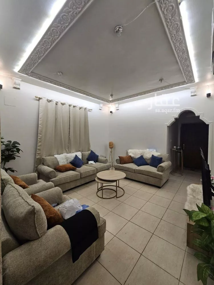 فيلا للبيع في شارع الزباد, حي الياسمين, مدينة الرياض, منطقة الرياض صورة 2