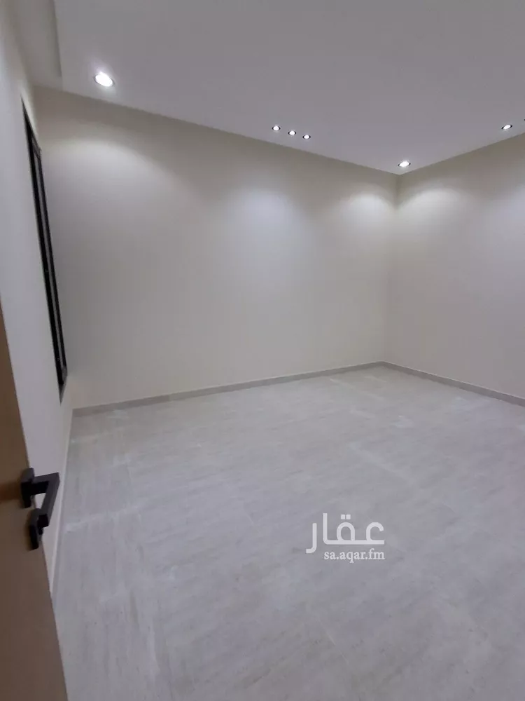 دور للبيع في شارع عبدالباقي الحرضي, حي السويدي الغربي, مدينة الرياض, منطقة الرياض صورة 4
