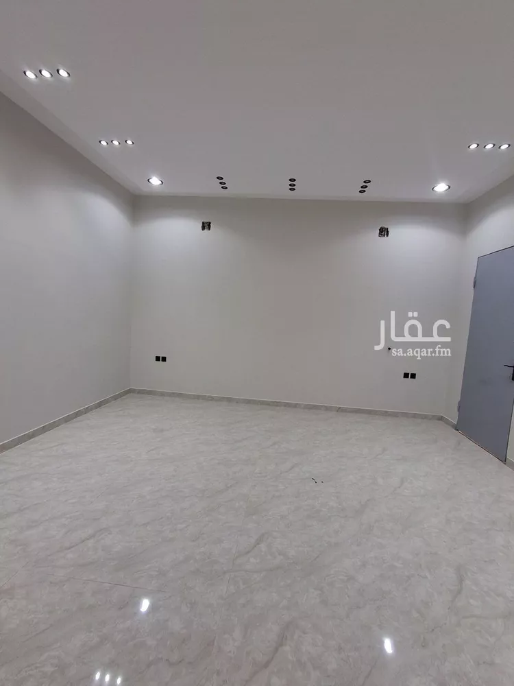 دور للبيع في شارع أحمد بن وداعة, حي العوالي, مدينة الرياض, منطقة الرياض صورة 2