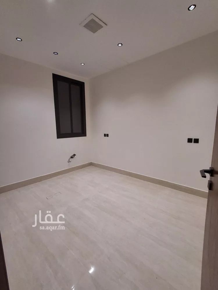 دور للبيع في شارع بشري الجبرتي الشافعي, حي العوالي, مدينة الرياض, منطقة الرياض صورة 2