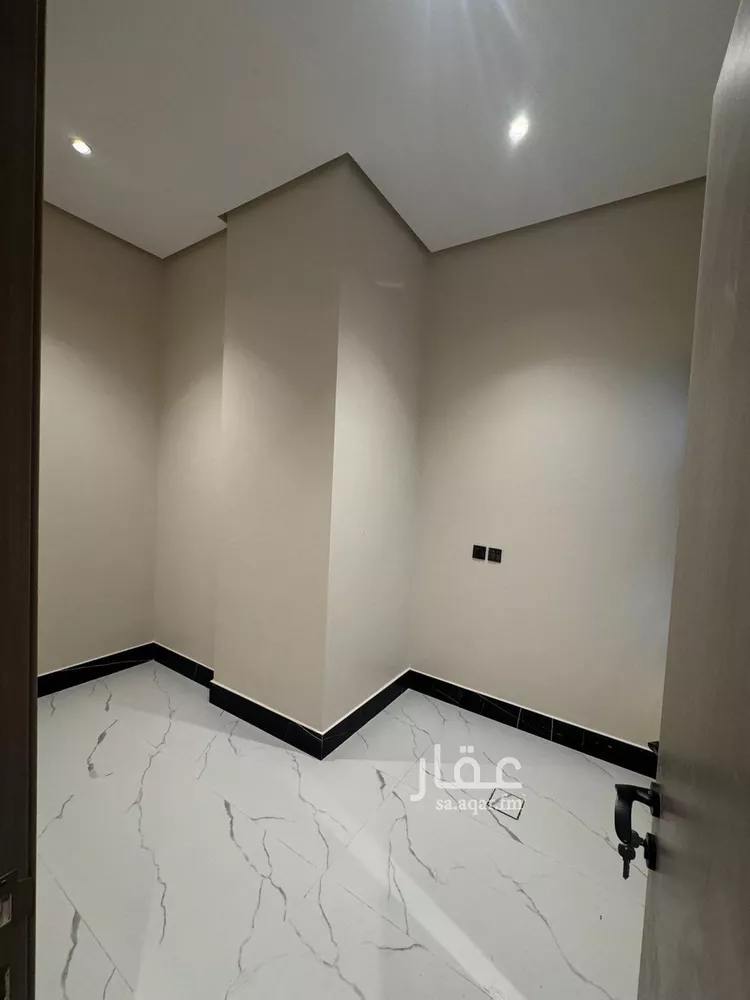 شقة للبيع في شارع الملك عبد الله بن عبدالعزيز, حي الشاطئ الغربي, مدينة الدمام, المنطقة الشرقية صورة 4