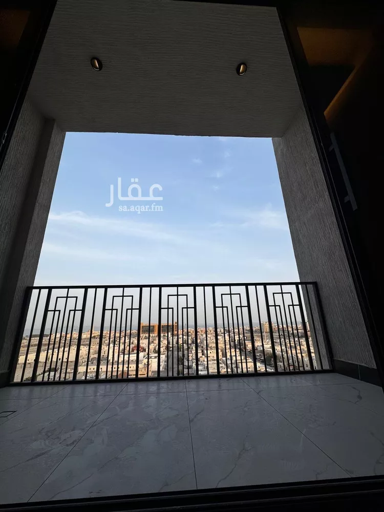 شقة للبيع في شارع الملك عبد الله بن عبدالعزيز, حي الشاطئ الغربي, مدينة الدمام, المنطقة الشرقية