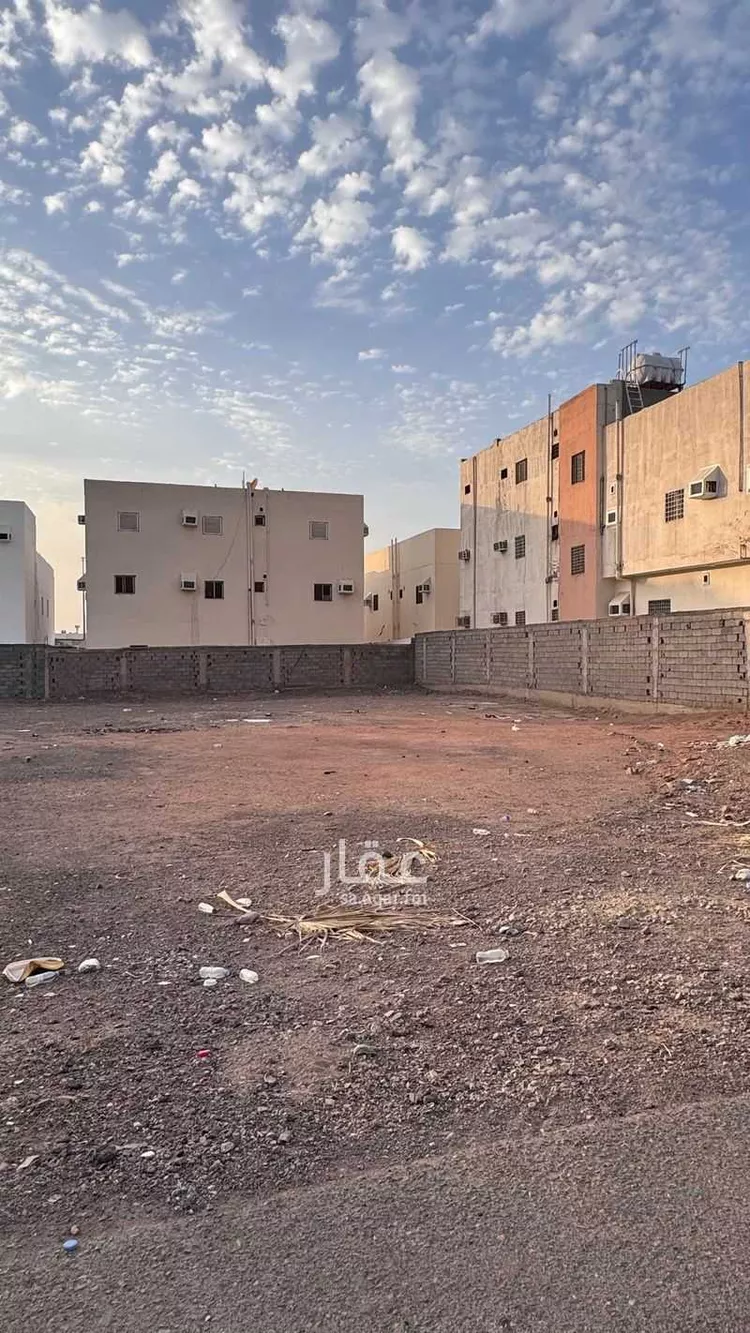 أرض للبيع في شارع عبدالغني ابن سعيد, حي نبلاء, مدينة المدينة المنورة, منطقة المدينة المنورة