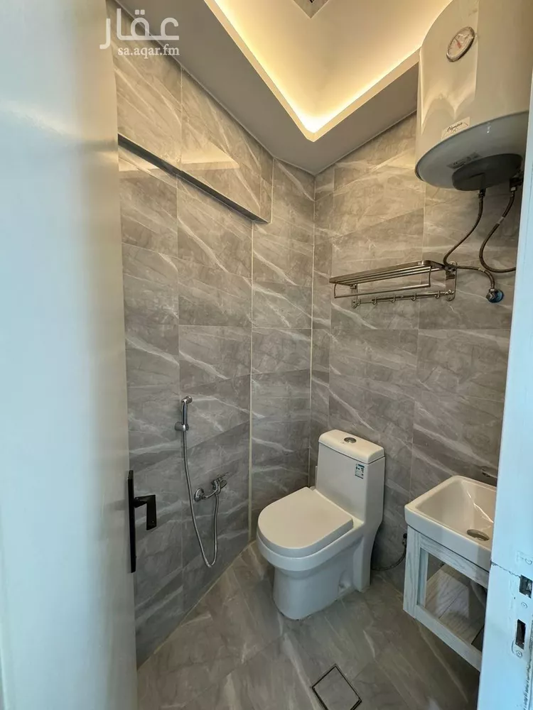 شقة للإيجار في شارع ابن عبدالحق الخزرجي, حي العقيق, مدينة الرياض, منطقة الرياض صورة 4