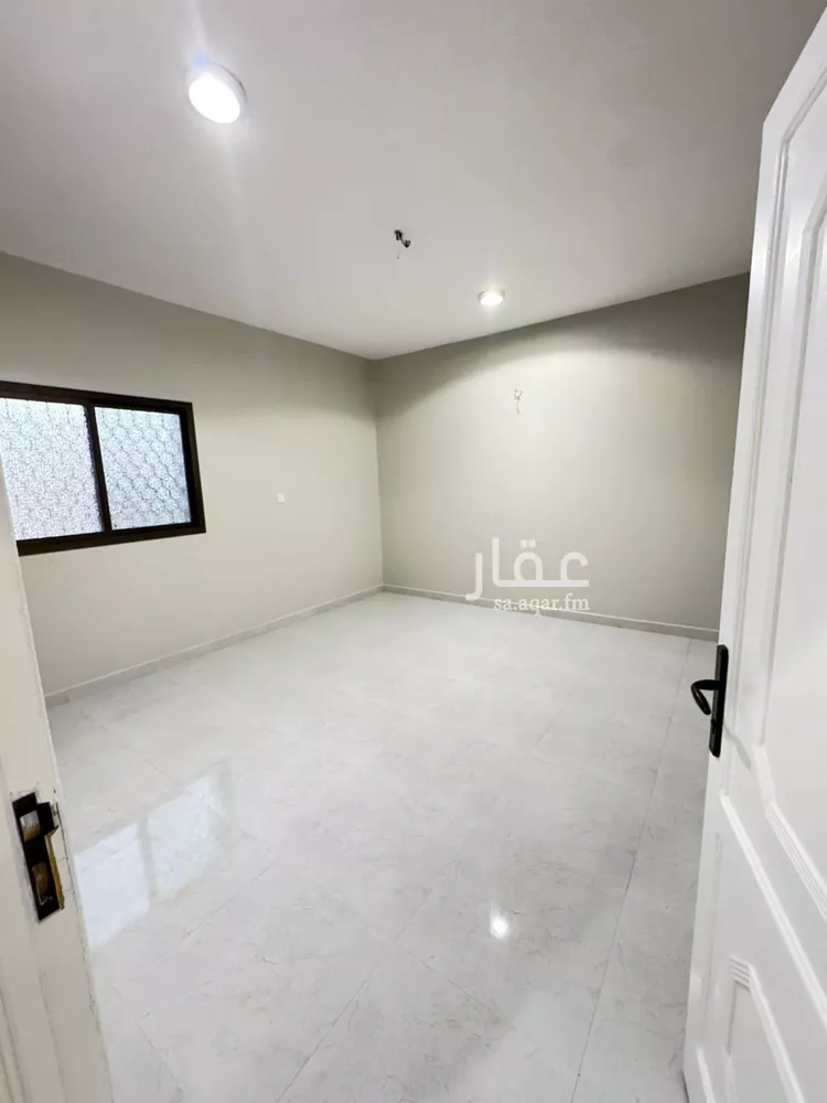 شقة للإيجار في شارع ابي الطاهر المقدسي, حي العريجاء الغربي, مدينة الرياض, منطقة الرياض صورة 3