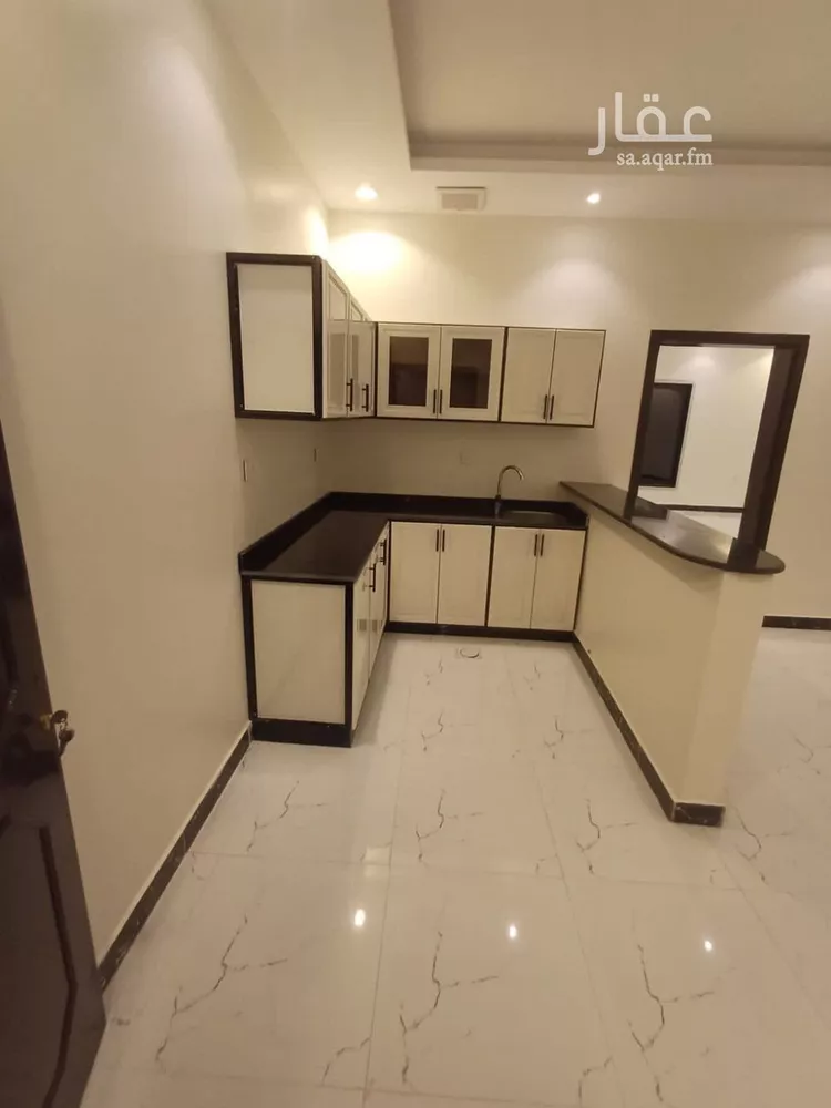 شقة للإيجار في شارع الشيخ حسن بن حسين بن علي, حي الحمراء, مدينة الرياض, منطقة الرياض صورة 3