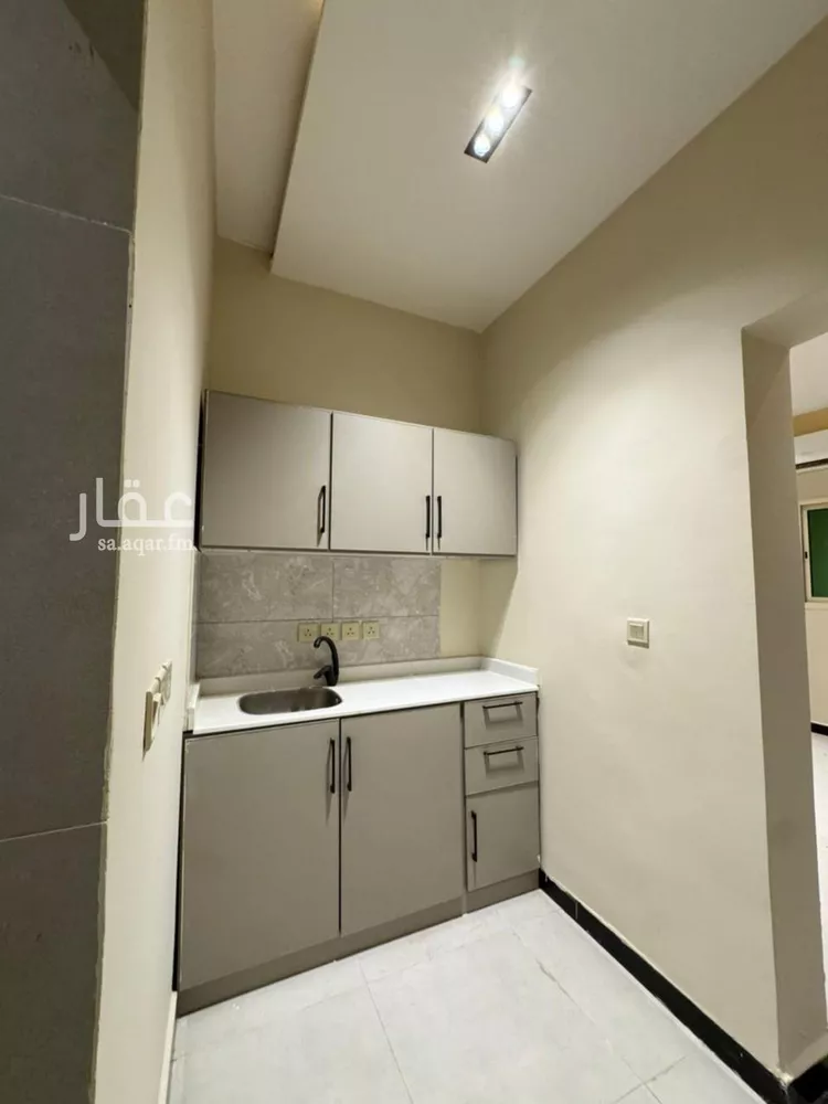 شقة للإيجار في شارع أرجوان, حي الملقا, مدينة الرياض, منطقة الرياض صورة 2