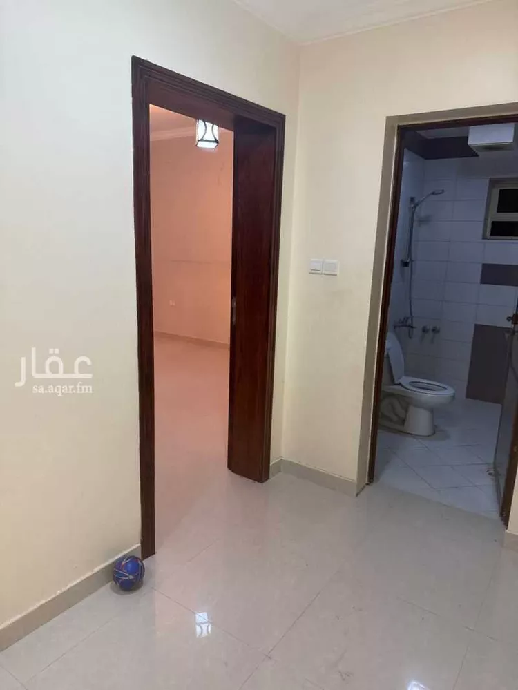 شقة للإيجار في شارع ابن حيان ، حي منسوبي التعليم الأول ، الهفوف ، الاحساء صورة 2