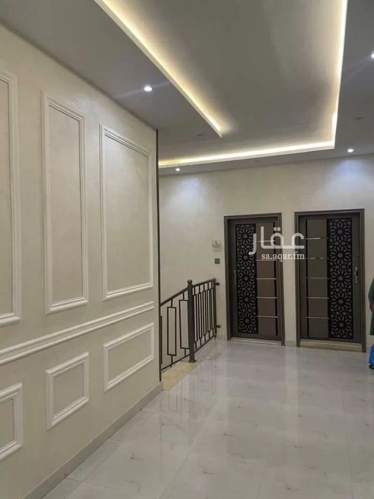 شقة للإيجار في شارع الجميل ابن حاتم, حي ظهرة لبن, مدينة الرياض, منطقة الرياض 14