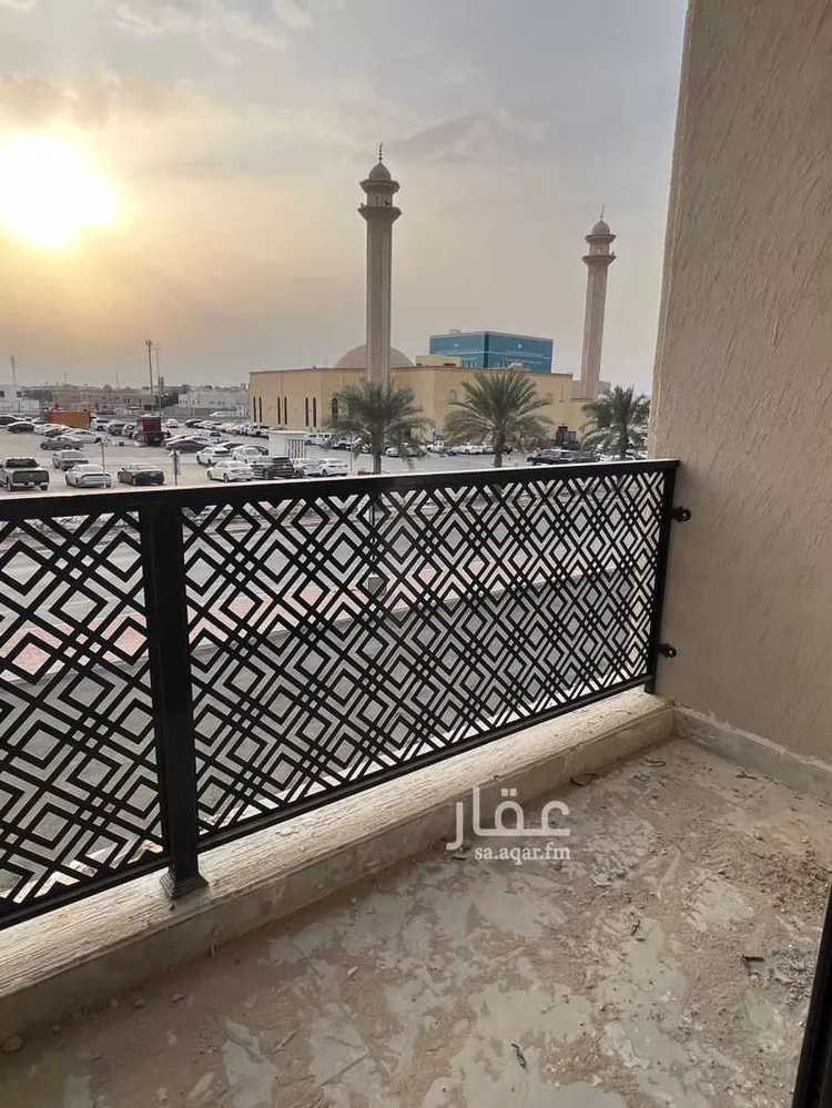 شقة للبيع في شارع عبدالله بن سهيل الحارثي, حي الروضة, مدينة الدمام, المنطقة الشرقية