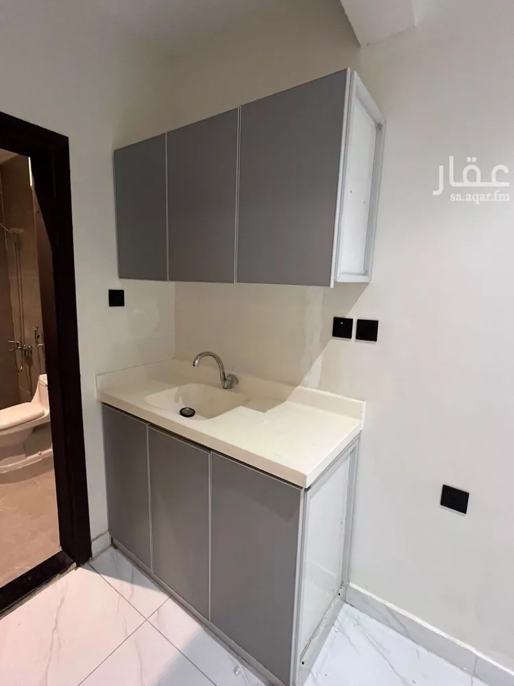 شقة للإيجار في شارع الكفية, حي مغرزات, مدينة الرياض, منطقة الرياض