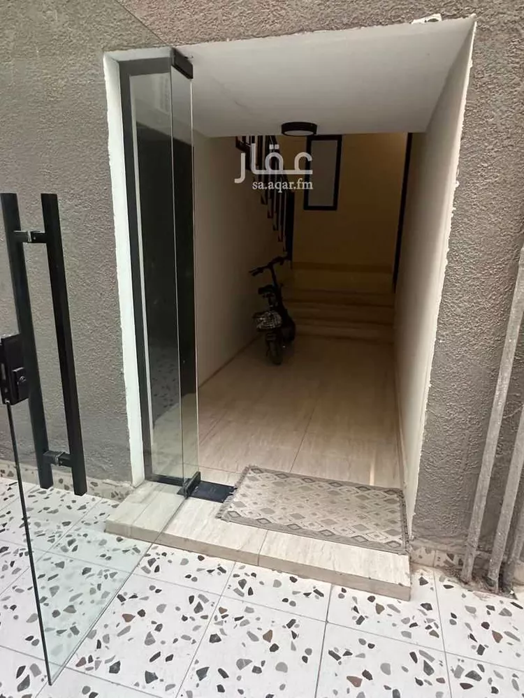 شقة للإيجار في شارع ابي سفيان بن حرب, حي النزهة, مدينة الرياض, منطقة الرياض صورة 3