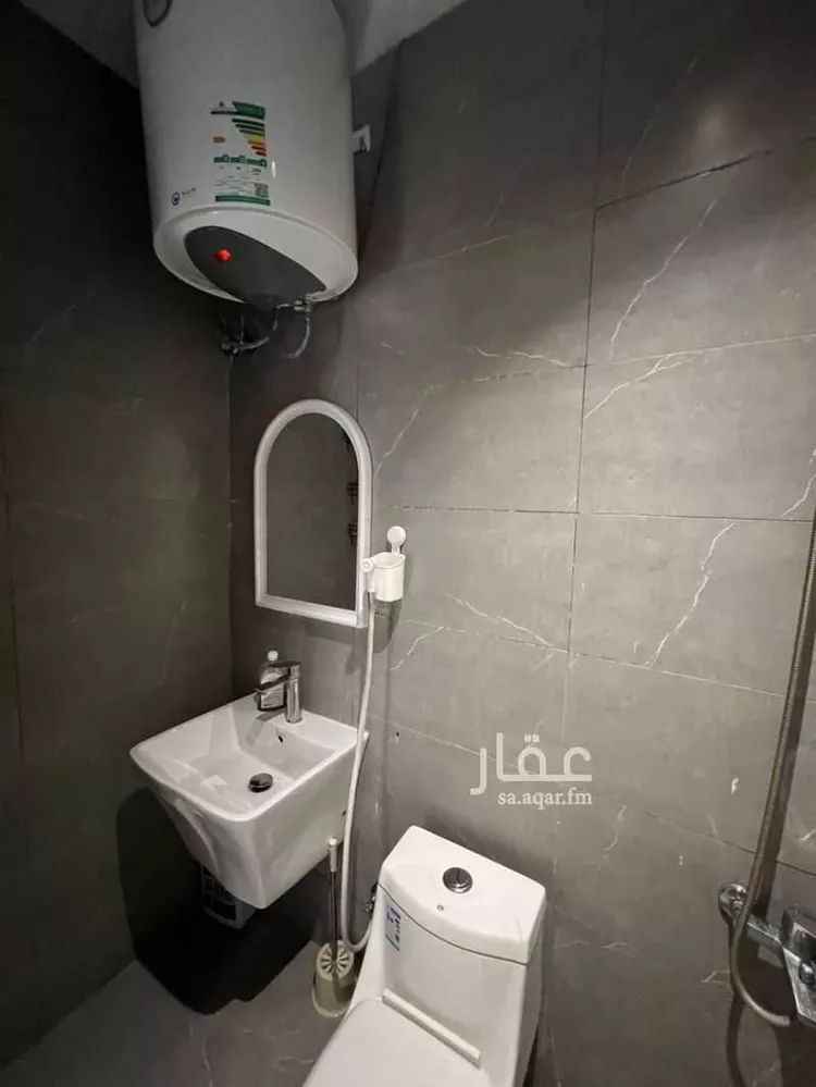 شقة للإيجار في شارع أبي سفيان بن حرب, حي مغرزات, مدينة الرياض, منطقة الرياض صورة 3