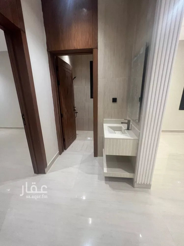 Floor for Rent in Riyadh Okaz صورة 4