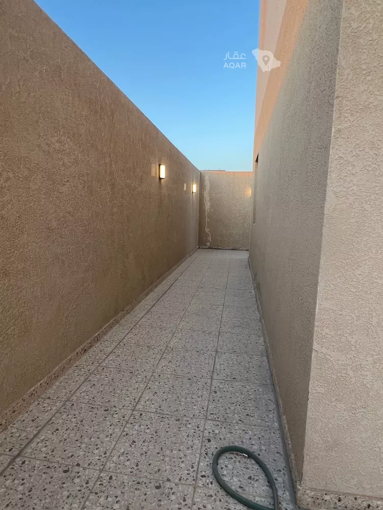 شقة للبيع في شارع الجميل ابن حاتم, حي ظهرة لبن, مدينة الرياض, منطقة الرياض 8