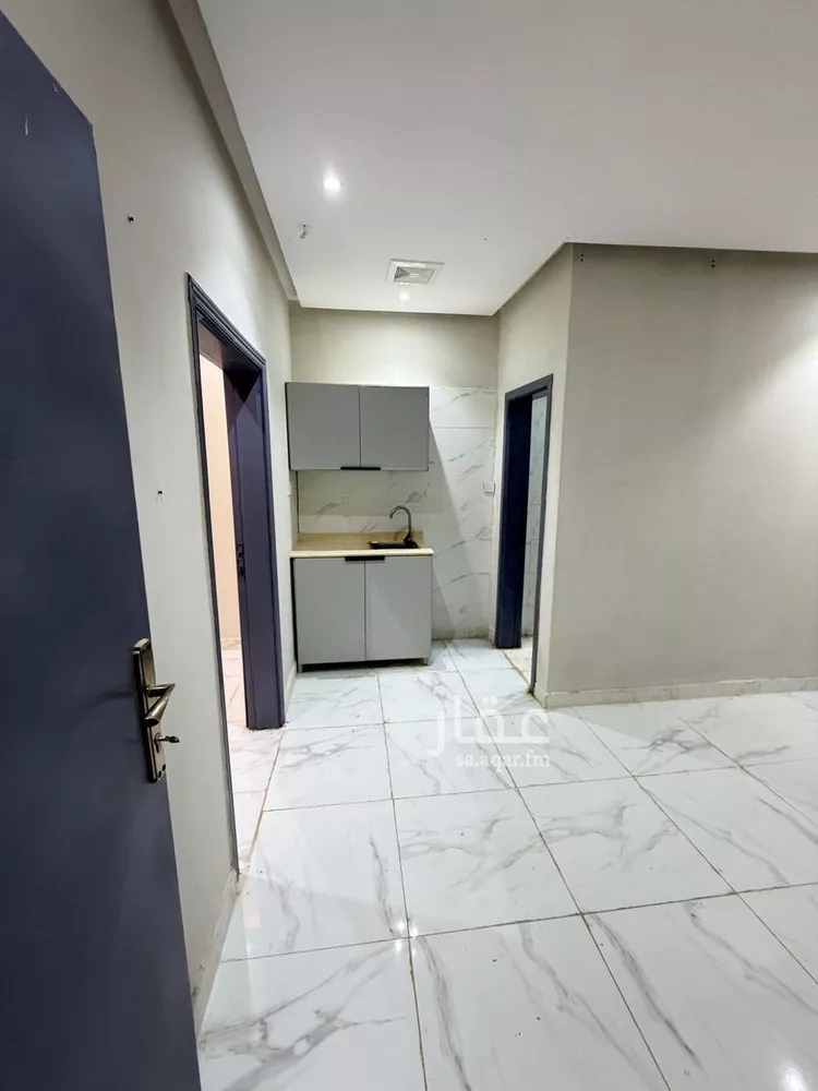 شقة للإيجار في شارع الشيخ عبدالله بن عبدان, حي الروضة, مدينة الرياض, منطقة الرياض صورة 2