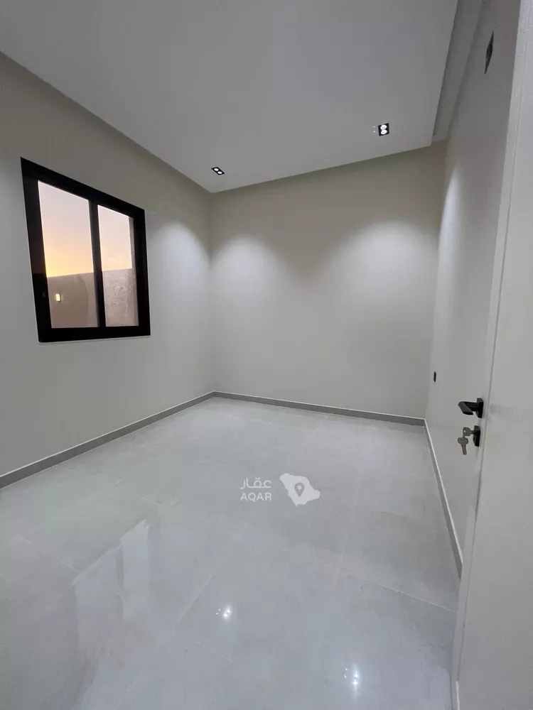 شقة للبيع في شارع الجميل ابن حاتم, حي ظهرة لبن, مدينة الرياض, منطقة الرياض 3