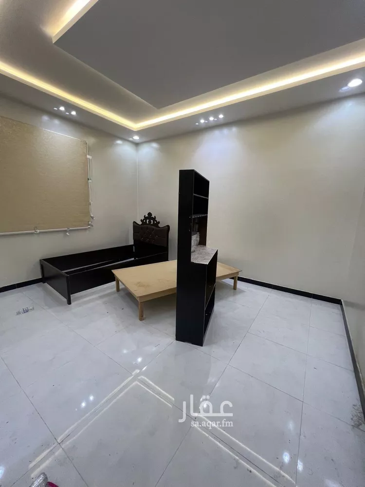 فيلا للبيع في شارع القادسي, حي أحد, مدينة الرياض, منطقة الرياض 17