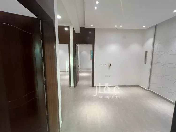 Floor for Rent in Riyadh Okaz صورة 3
