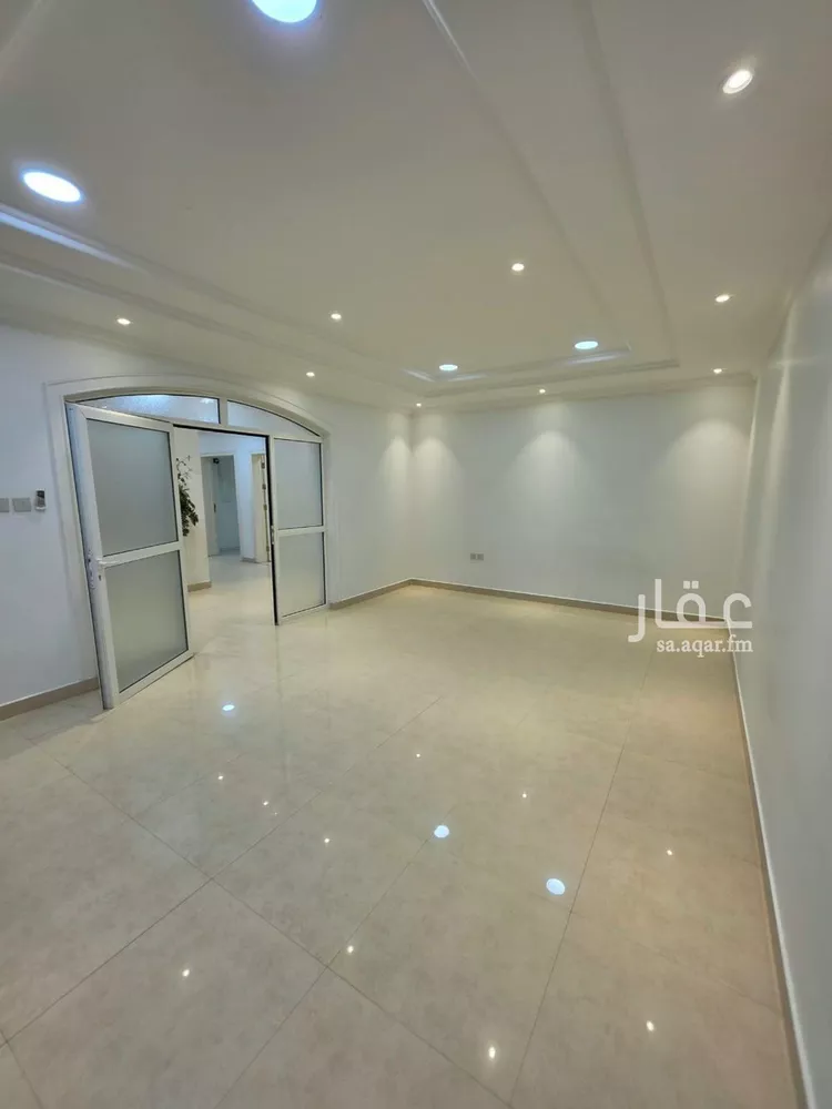 Floor for Rent in Riyadh Shubra صورة 5