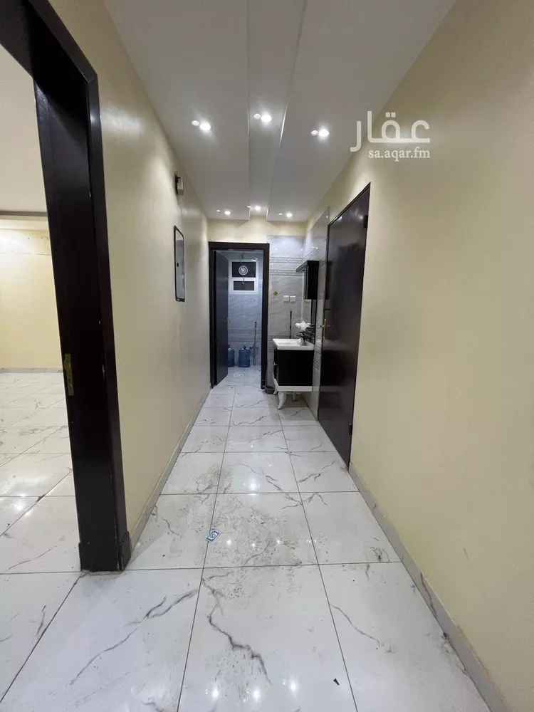 شقة للإيجار في شارع القادسية, حي بدر, مدينة الرياض, منطقة الرياض 9
