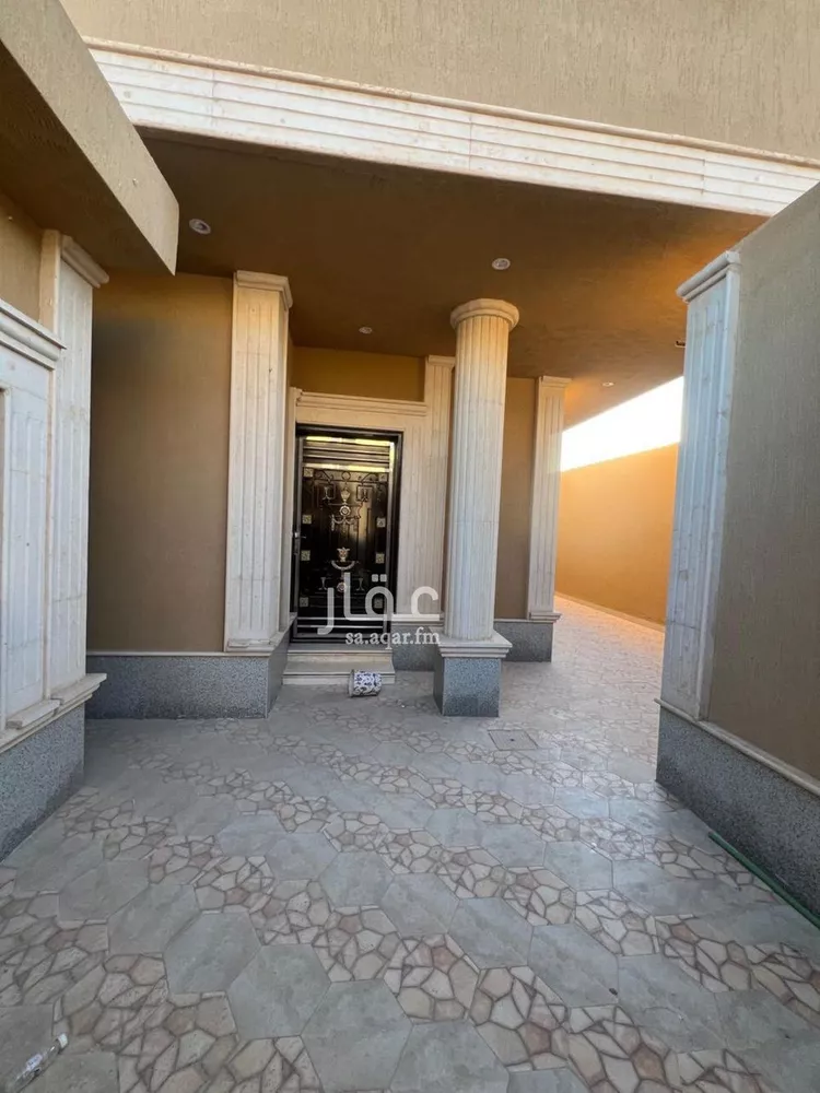 فيلا للإيجار في شارع القتادة, حي الحزم, مدينة الرياض, منطقة الرياض صورة 3