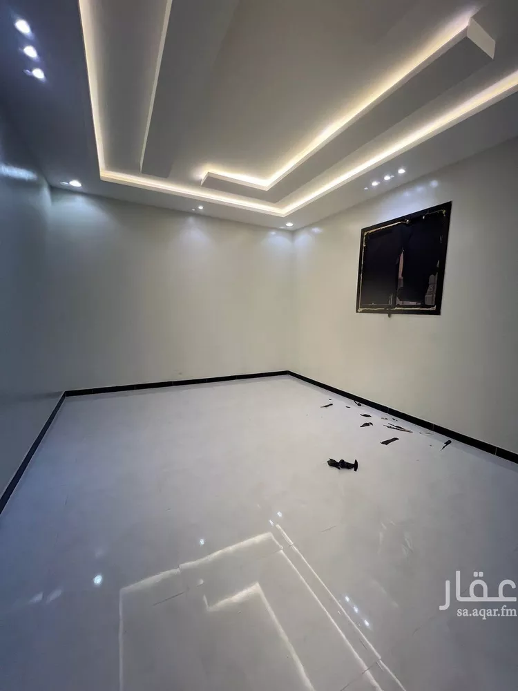 فيلا للبيع في شارع القادسي, حي أحد, مدينة الرياض, منطقة الرياض 15