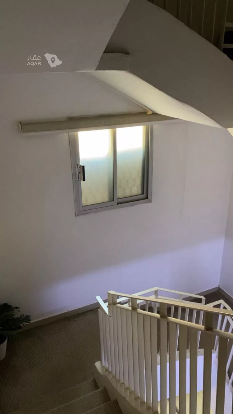 Floor for Rent in Riyadh Sultana 6