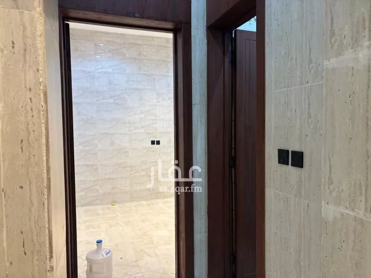 فيلا للإيجار في شارع صندل بن عبدالله, حي عكاظ, مدينة الرياض, منطقة الرياض صورة 3