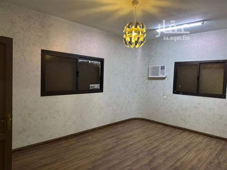 دور للإيجار في شارع صدقة الكيال, حي بدر, مدينة الرياض, منطقة الرياض صورة 2