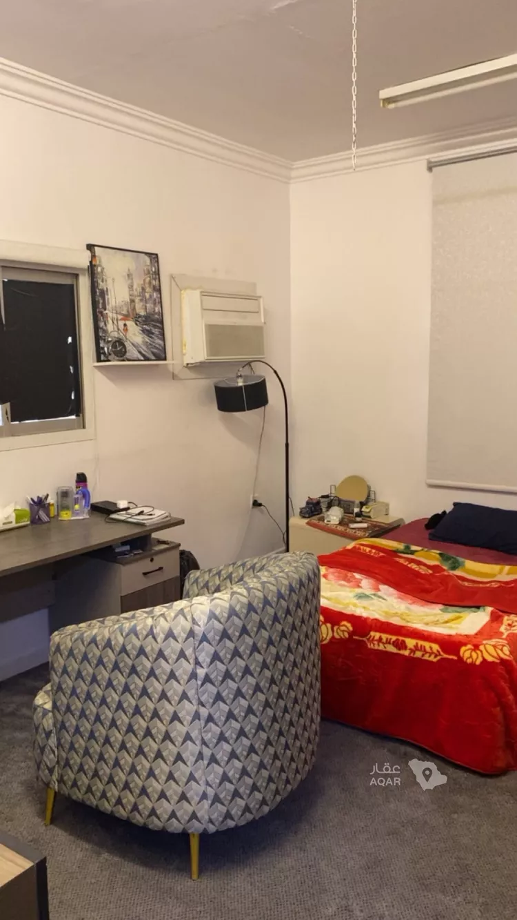 Floor for Rent in Riyadh Sultana 8