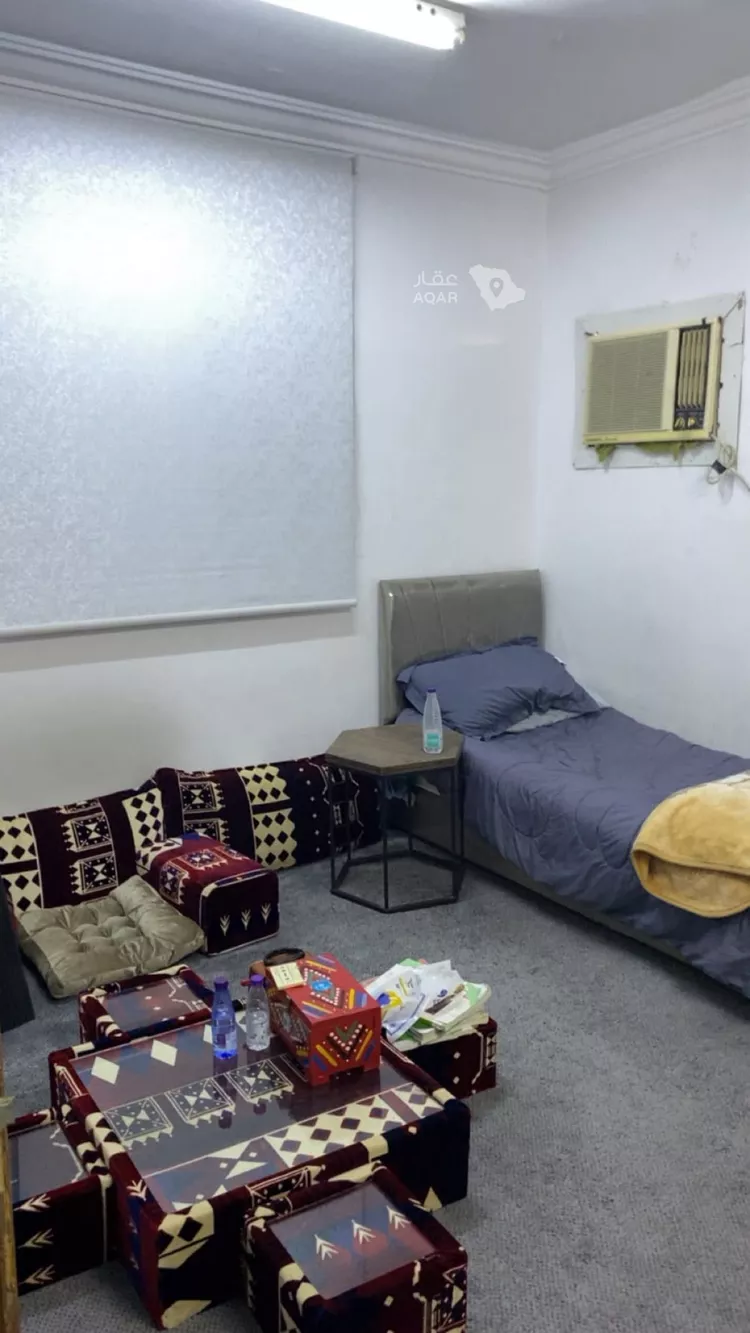 Floor for Rent in Riyadh Sultana 9