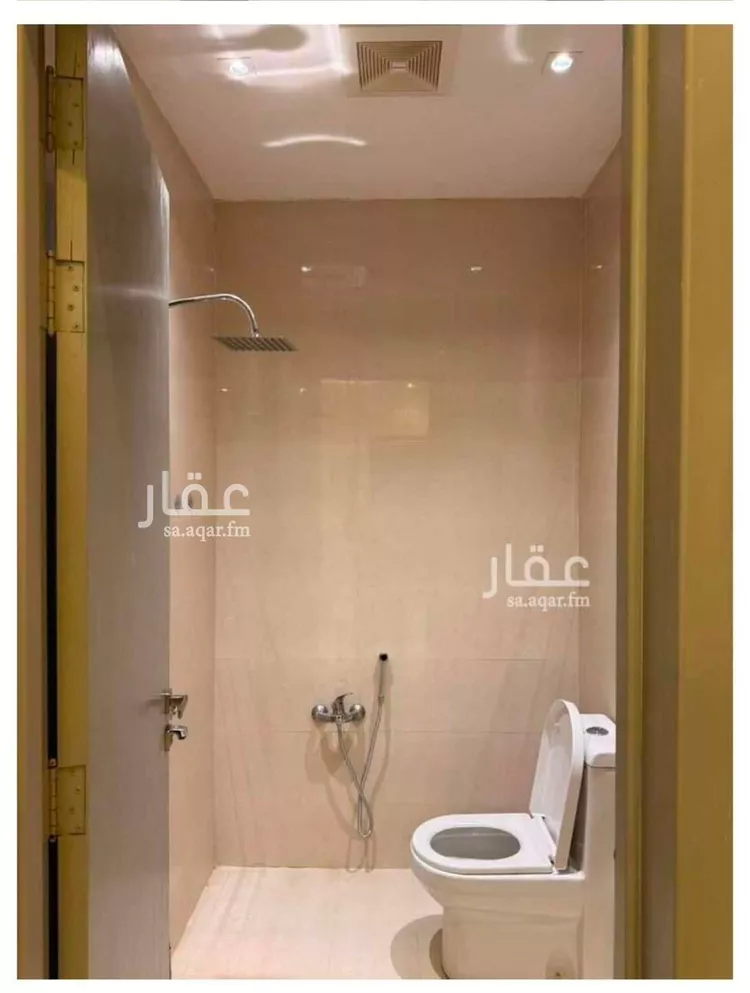 شقة للإيجار في شارع عبدالله بن أبي البركات, حي عكاظ, مدينة الرياض, منطقة الرياض صورة 3