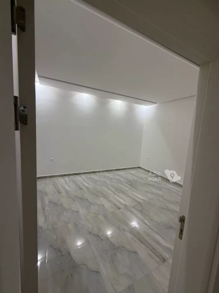 Floor for Rent in Riyadh An Narjis 2