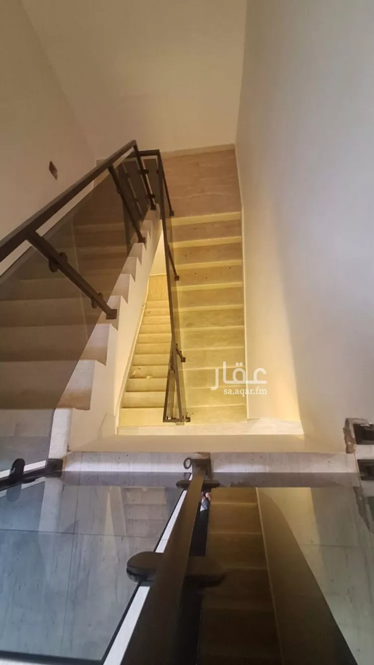 فيلا للبيع في شارع عثمان بن أبي سليمان, حي طويق, مدينة الرياض, منطقة الرياض صورة 3