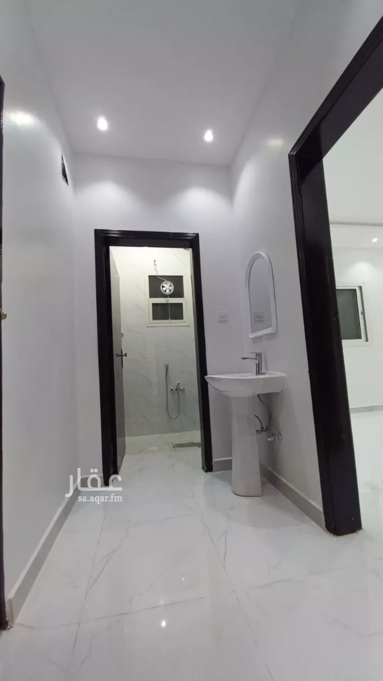شقة للبيع في شارع عبدالرحمن العاصي, حي الرمال, مدينة الرياض, منطقة الرياض صورة 2