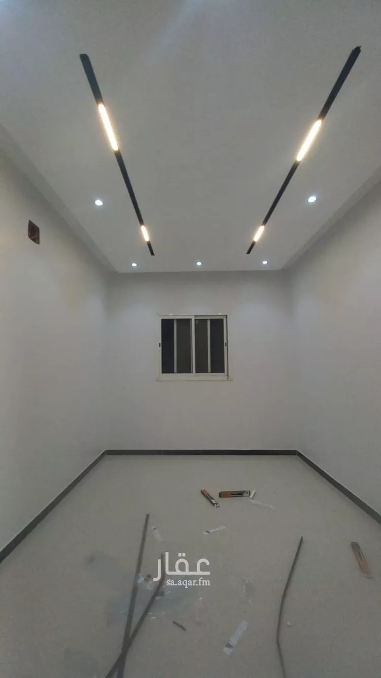 دور للبيع في شارع صفوان بن إدريس, حي الرمال, مدينة الرياض, منطقة الرياض صورة 5