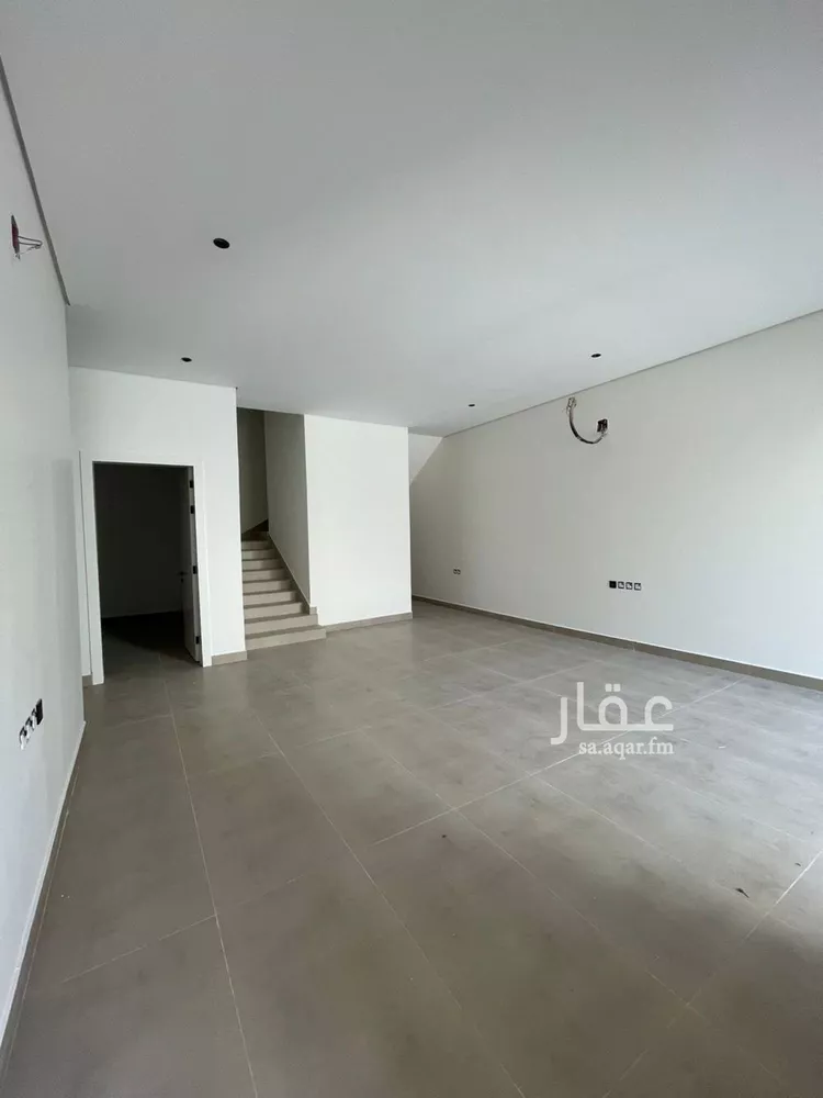 فيلا للبيع في شارع أغاريد, حي الحزم, مدينة الرياض, منطقة الرياض صورة 4
