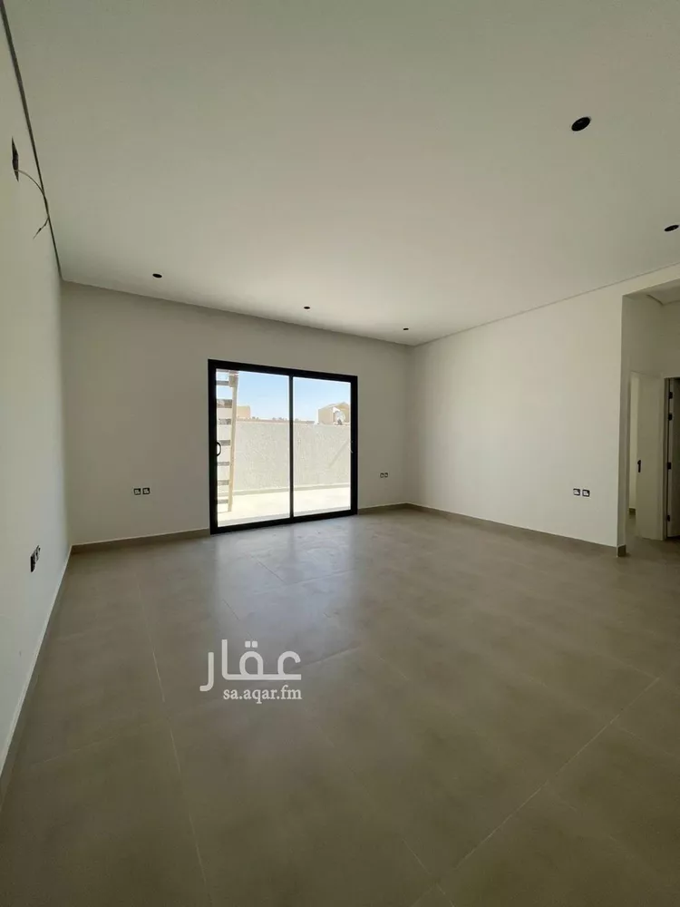 فيلا للبيع في شارع أغاريد, حي الحزم, مدينة الرياض, منطقة الرياض صورة 2