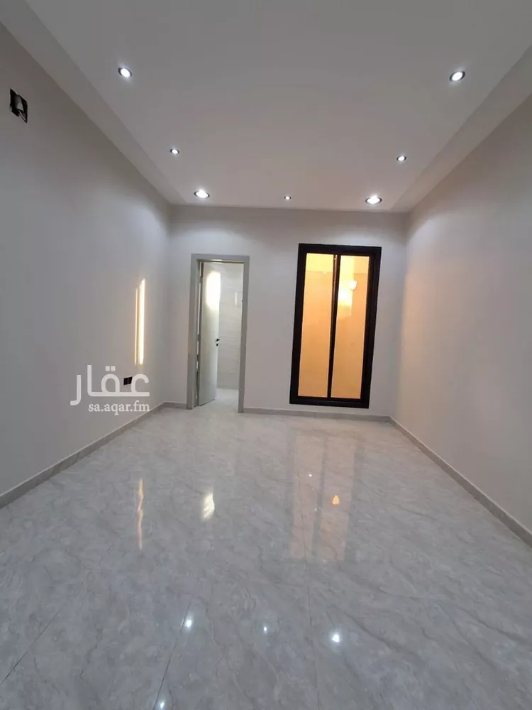 دور للبيع في شارع حمران بن أبان, حي العوالي, مدينة الرياض, منطقة الرياض صورة 3