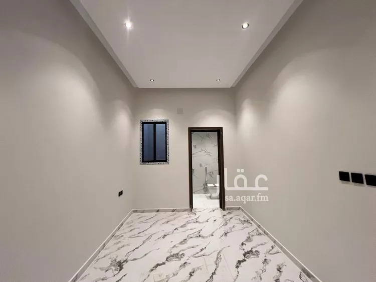 دور للبيع في شارع وادي سيل, حي بدر, مدينة الرياض, منطقة الرياض صورة 3
