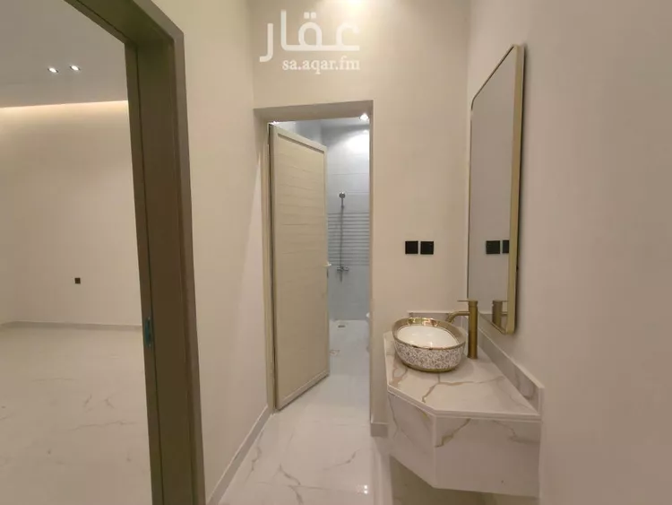 شقة للبيع في شارع شرحبيل بن سعد, حي بدر, مدينة الرياض, منطقة الرياض صورة 3