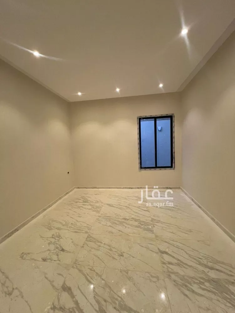 دور للبيع في شارع الصعوب, حي طيبة, مدينة الرياض, منطقة الرياض صورة 4