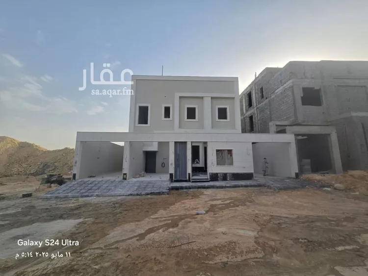 دور للبيع في شارع النسور, حي طيبة, مدينة الرياض, منطقة الرياض