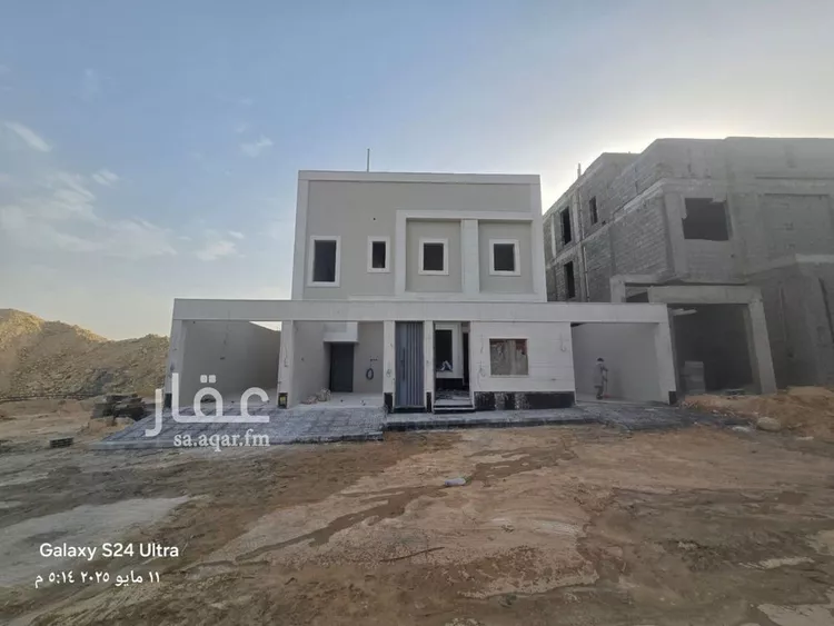 دور للبيع في شارع الصعوب, حي طيبة, مدينة الرياض, منطقة الرياض