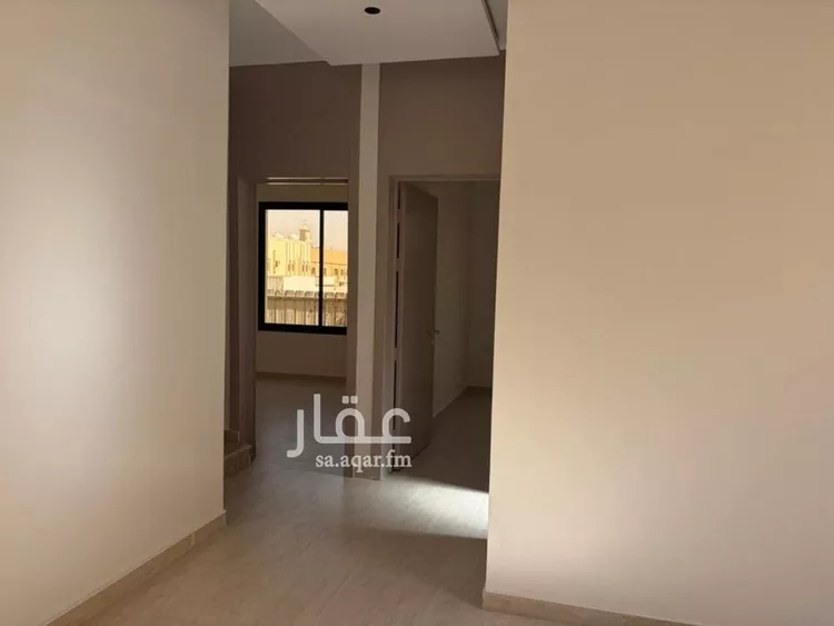 فيلا للبيع في شارع الصورة, حي العريجاء الغربي, مدينة الرياض, منطقة الرياض صورة 5