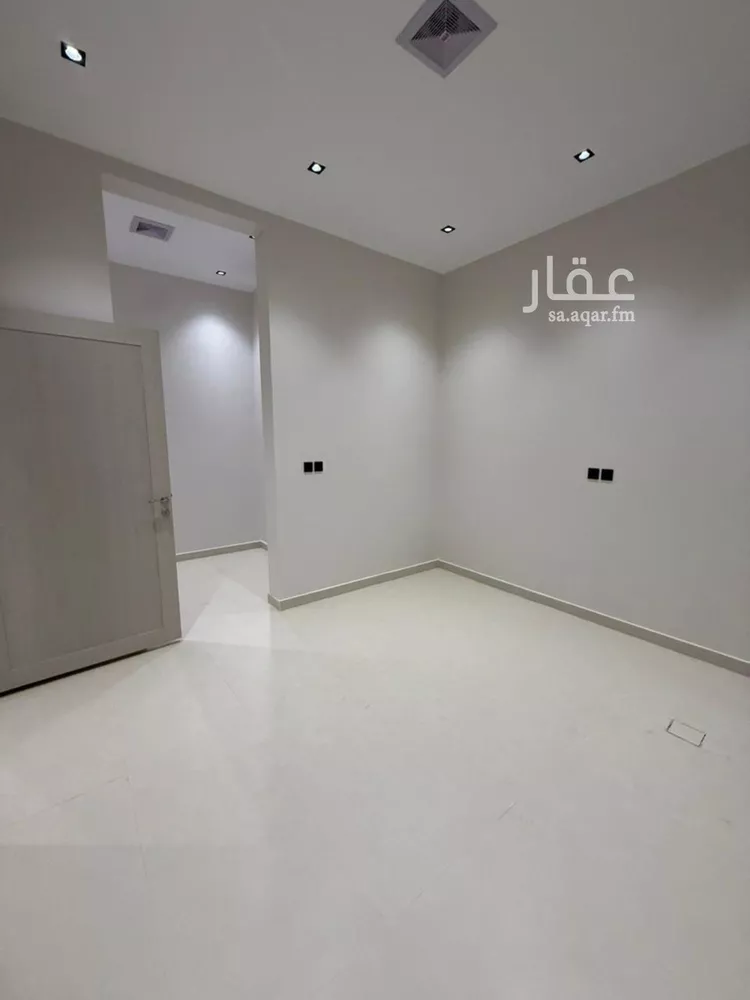 دور للبيع في شارع سيف الدولة الحمداني, حي غرناطة, مدينة المزاحمية, منطقة الرياض صورة 5